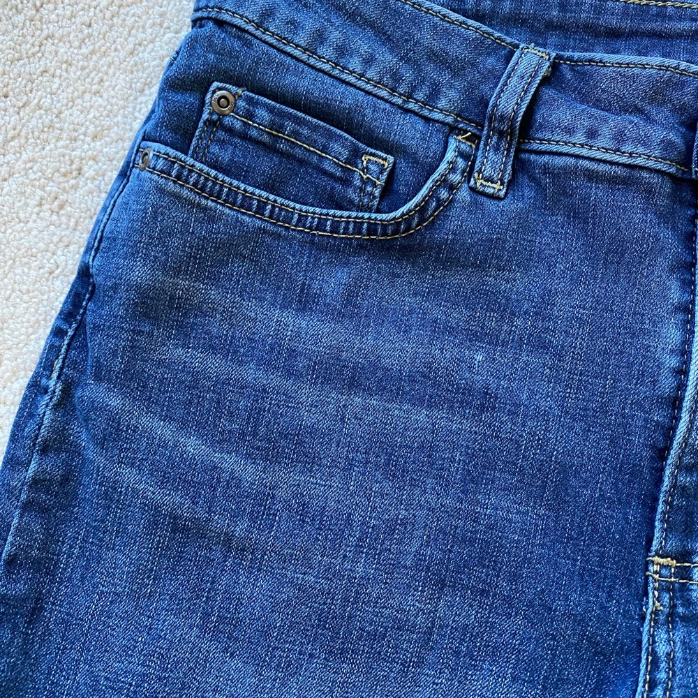 LEE Legendary Regular Fit Mid Rise Five-Pocket Stretch Denim Capri Jeans Size 12 - Picture 11 of 12